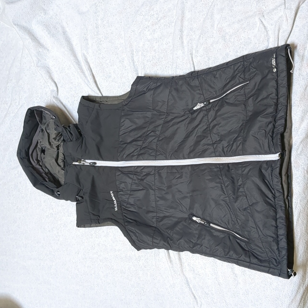 Mammut hooded vest (removable hood)